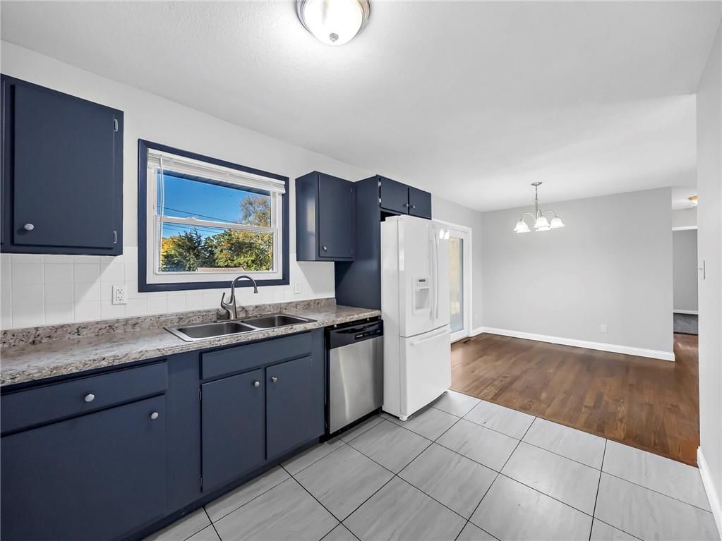 5208 NE 59th Street — photo 14