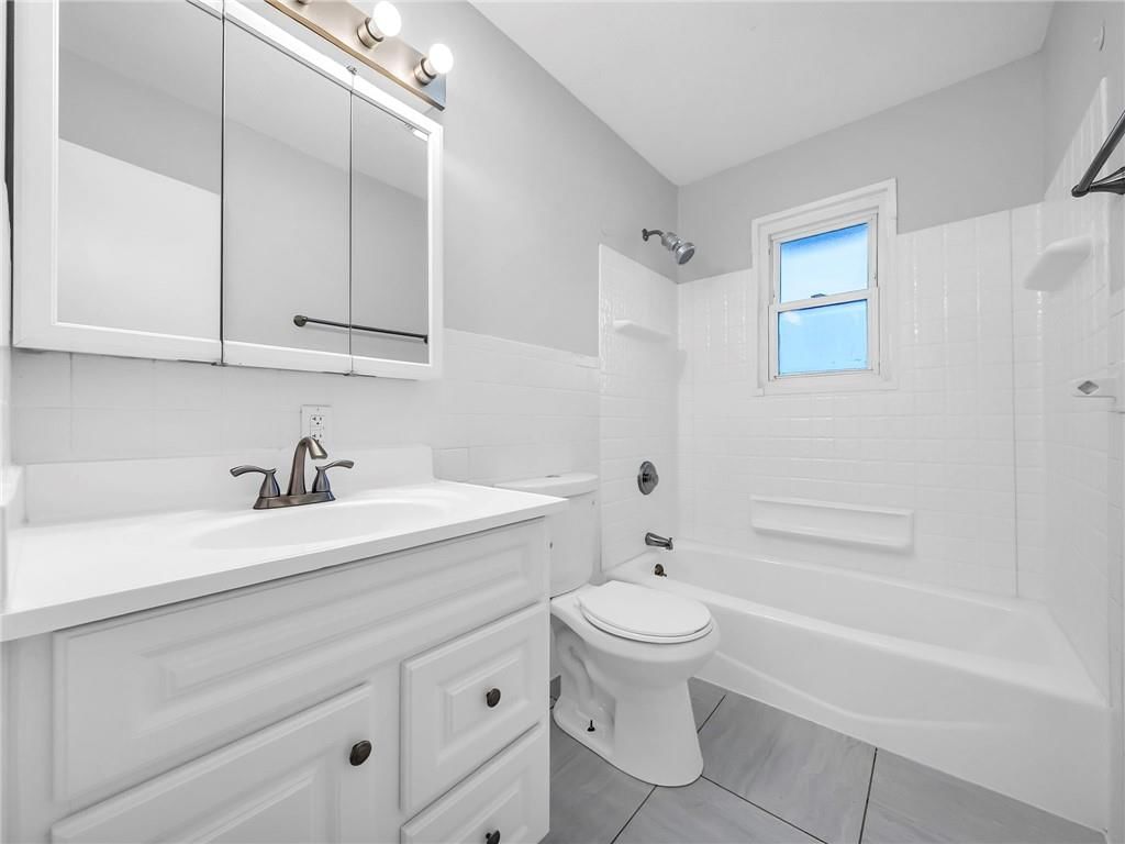 5208 NE 59th Street — photo 23