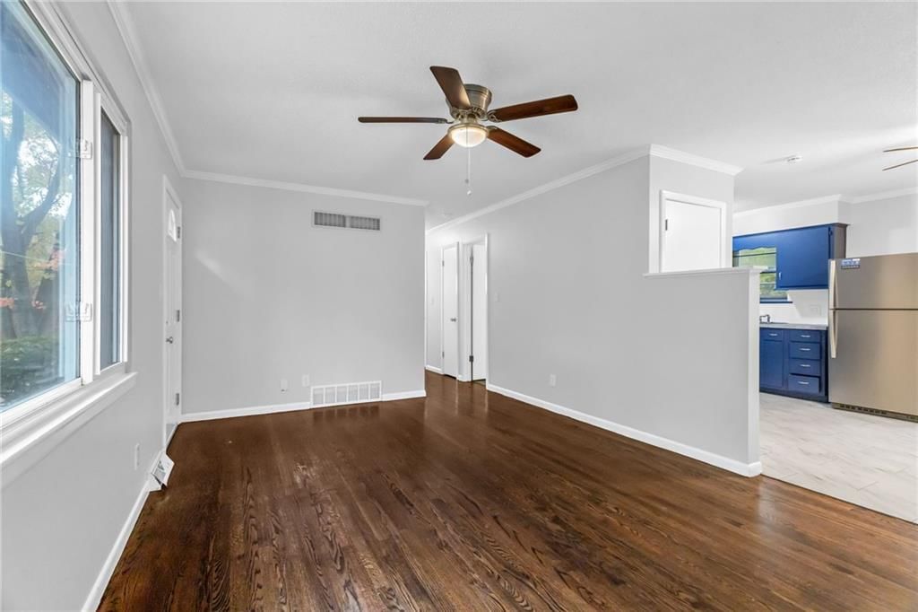4718 N Drury Avenue — photo 5