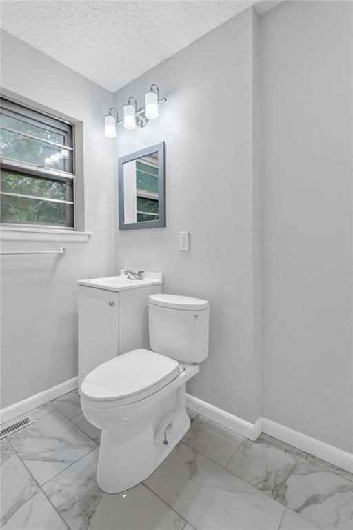 4718 N Drury Avenue — photo 18
