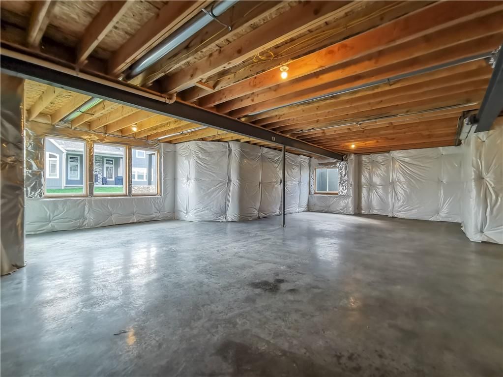 15915 Glenfinnan Way — photo 66