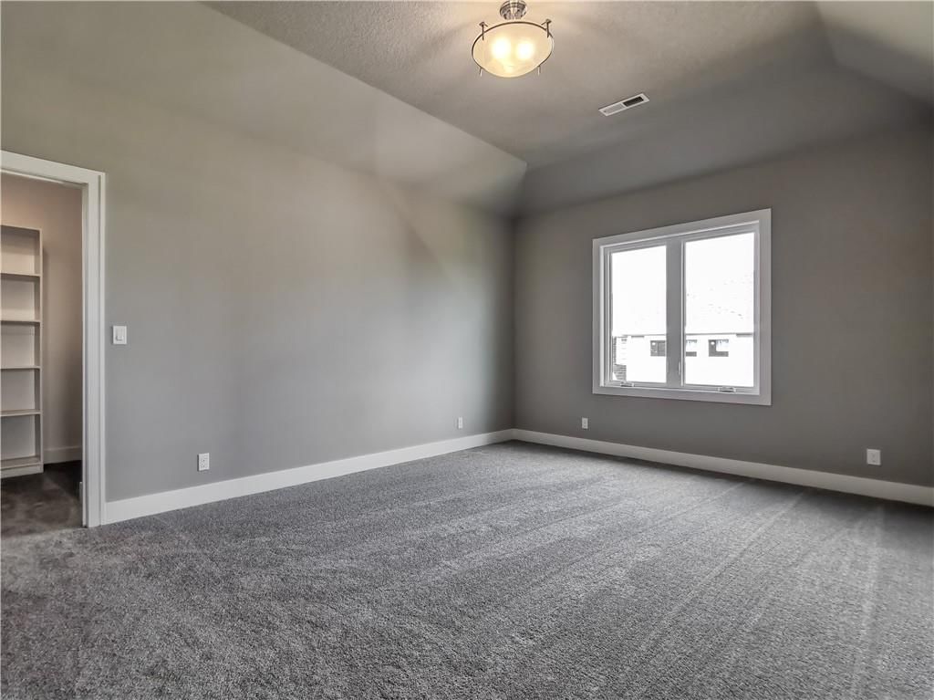 15915 Glenfinnan Way — photo 69