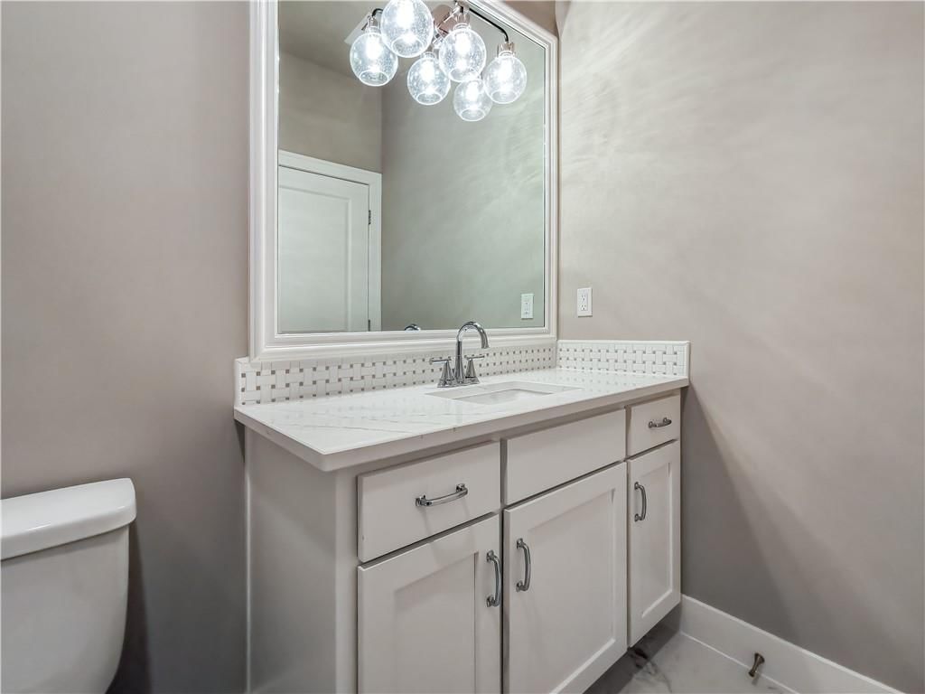 15915 Glenfinnan Way — photo 71