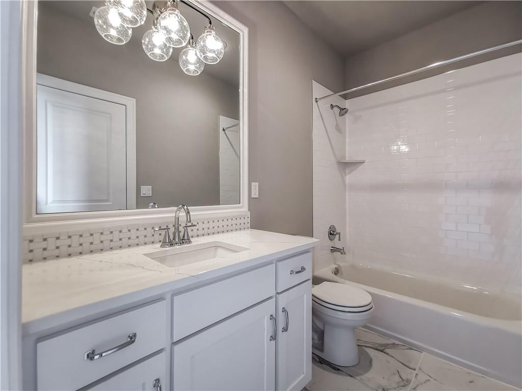 15915 Glenfinnan Way — photo 73