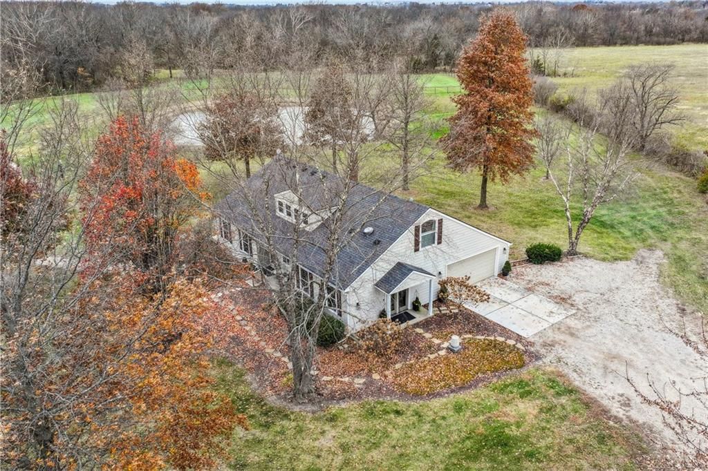 26666 Coldwater Road, Louisburg, KS