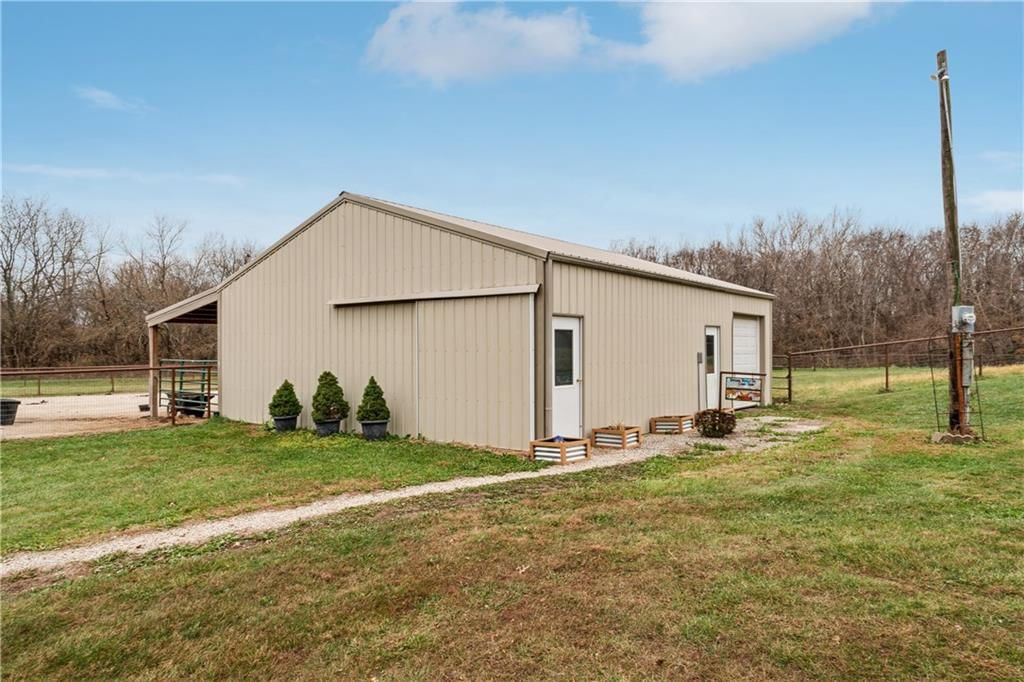 26666 Coldwater Road — photo 76