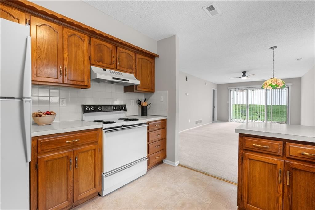 5222 S Downey Avenue — photo 10