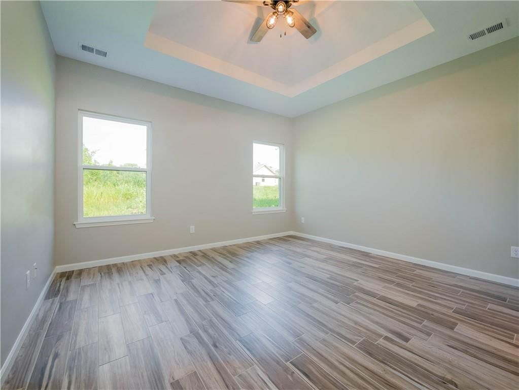 1304 NE Redwood Court — photo 7