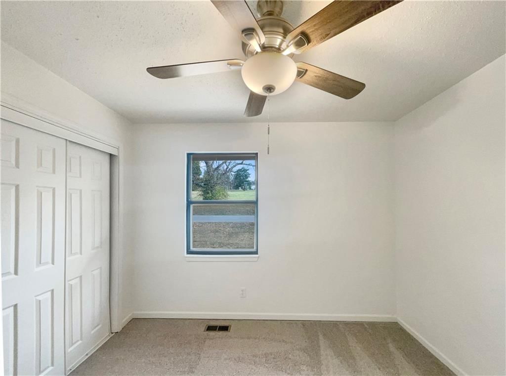 5348 N Cambridge Avenue — photo 9