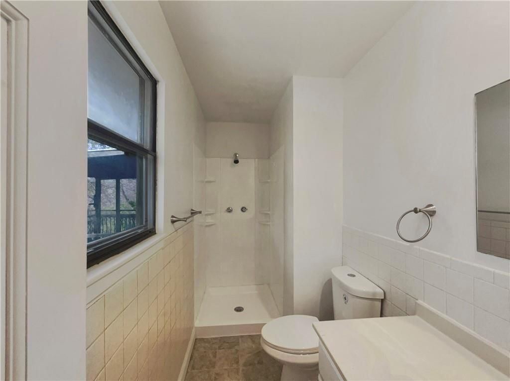 5348 N Cambridge Avenue — photo 11