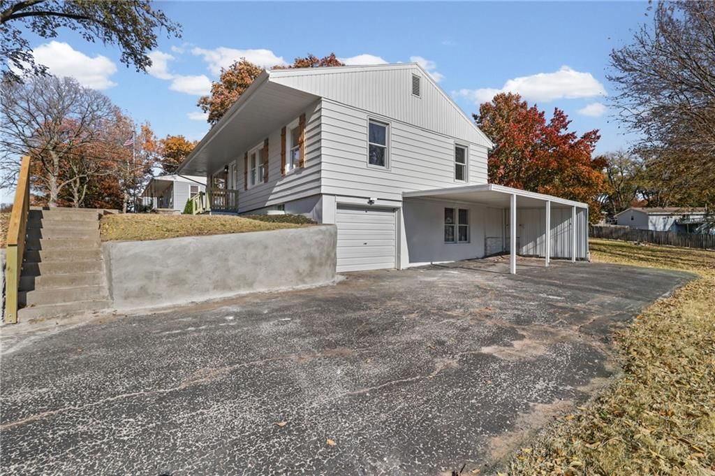 2913 N 84th Terrace — photo 15