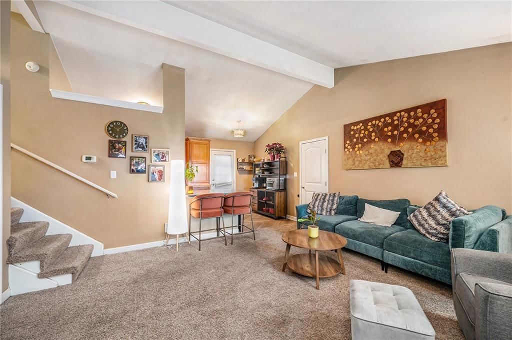 7402 NW Park Forest Lane — photo 4
