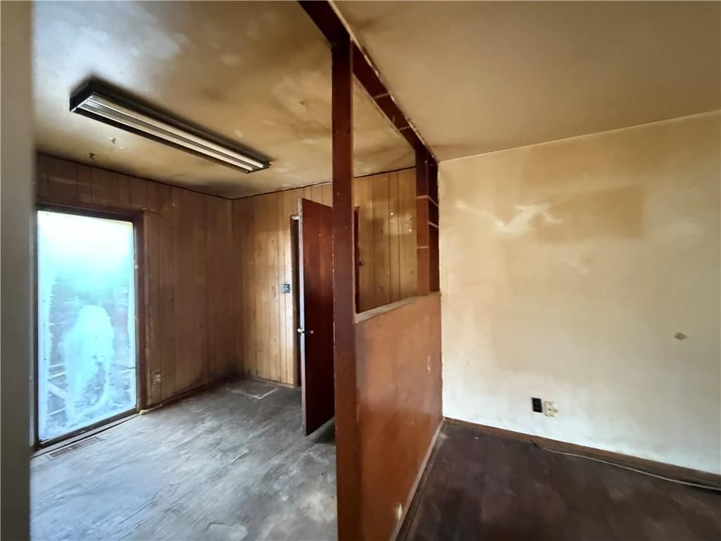 8618 Corrington Street — photo 15