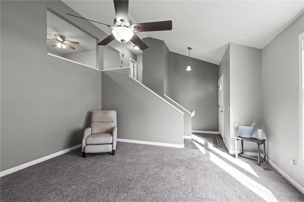 1184 S Delaware Street — photo 7