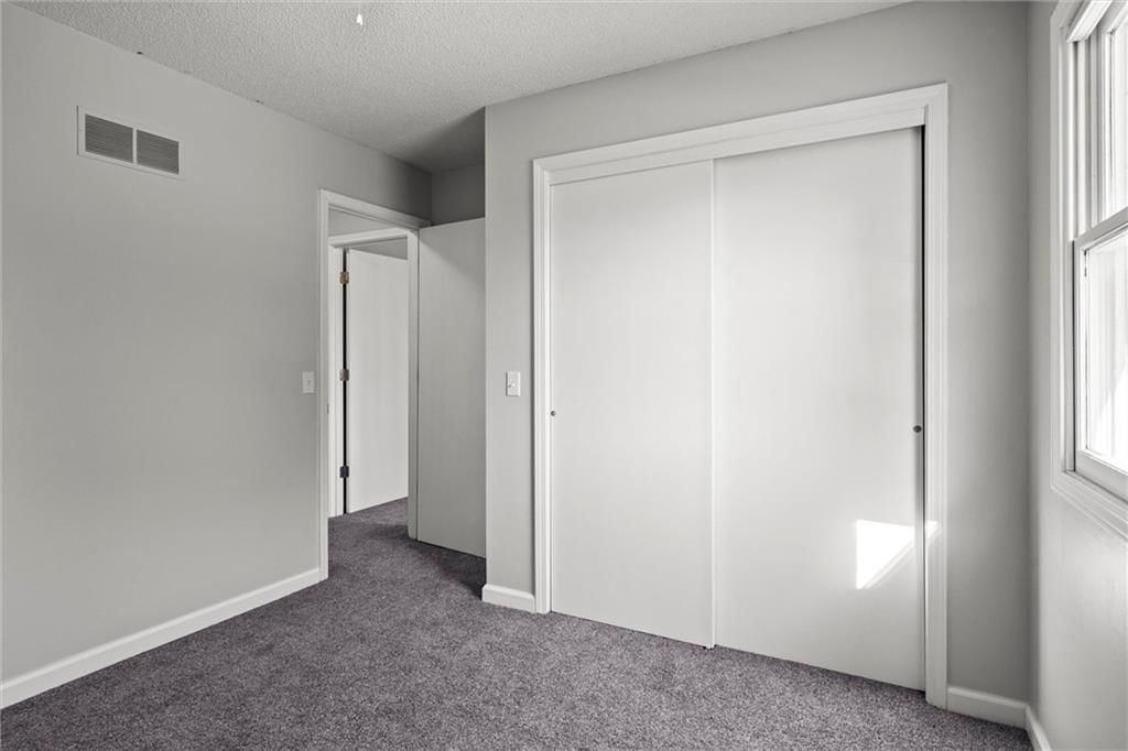 1184 S Delaware Street — photo 25