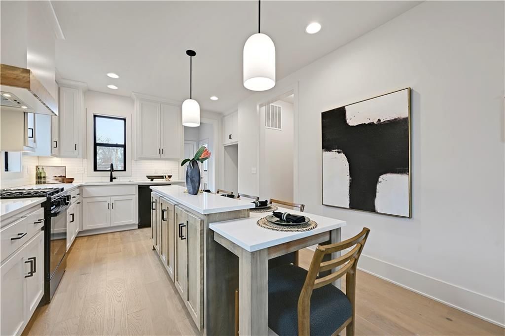 25 W 77th Terrace — photo 7