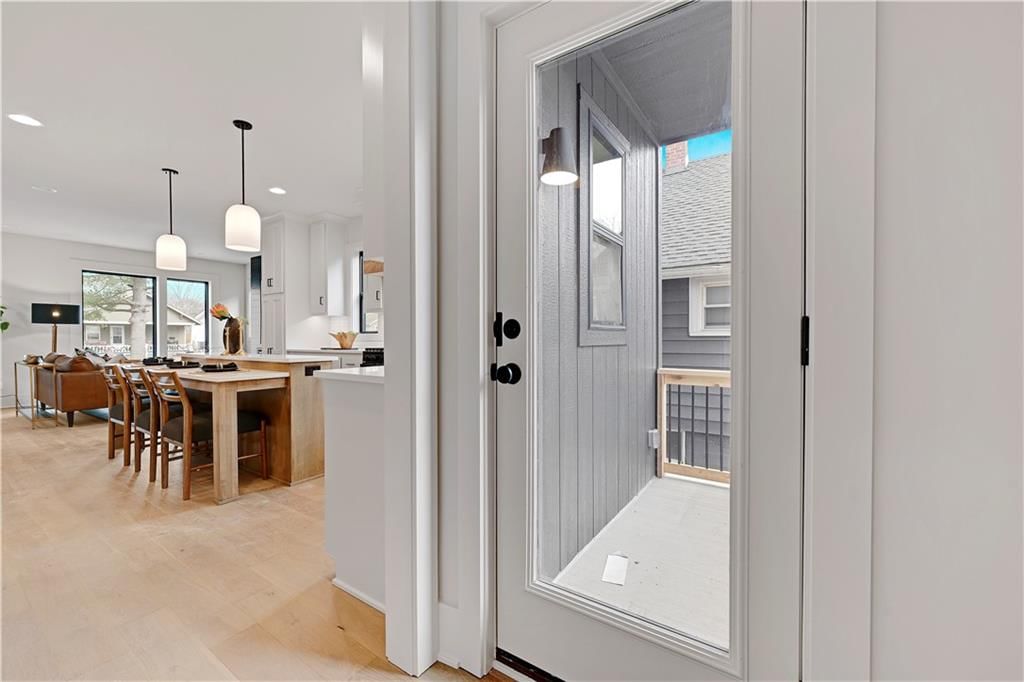 25 W 77th Terrace — photo 13