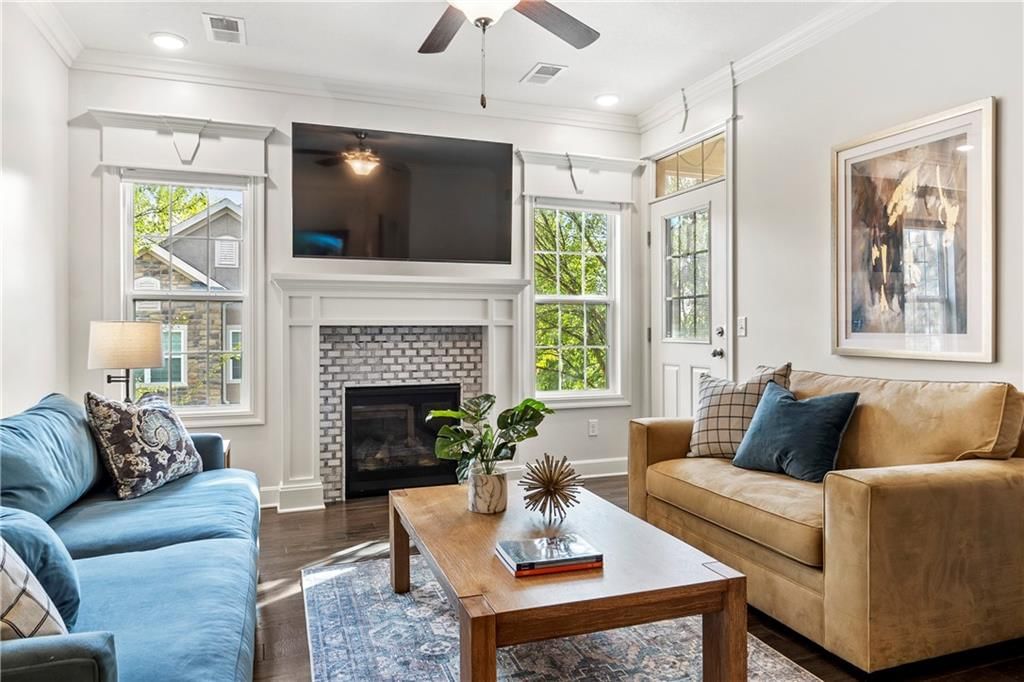 16009 FONTANA Street — photo 13