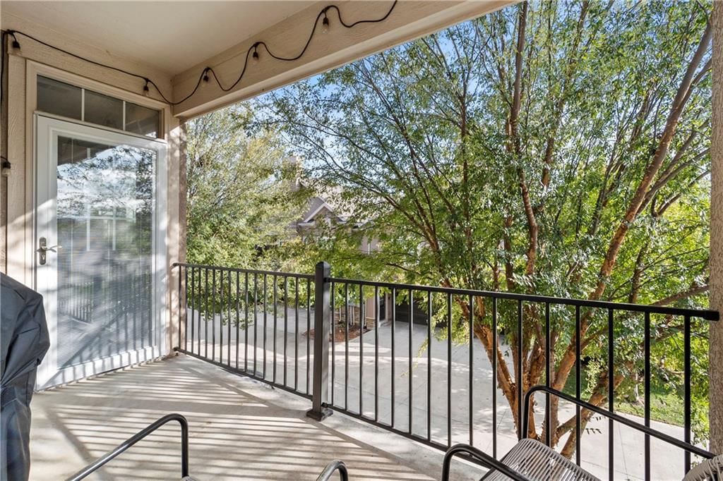16009 FONTANA Street — photo 15
