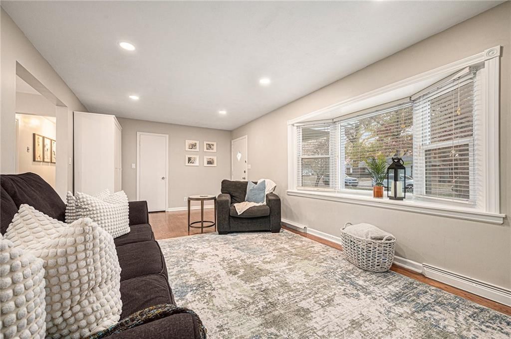5737 Floyd Street — photo 4