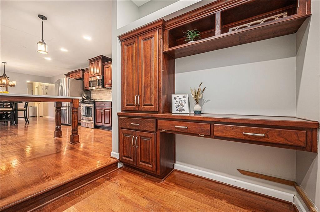 5737 Floyd Street — photo 10