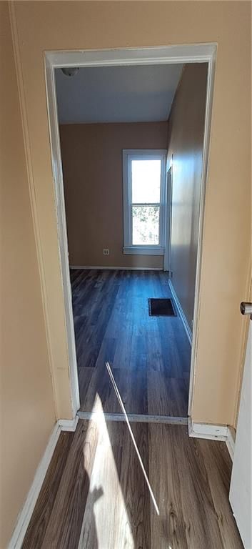 1515-1517 Felix Street — photo 2