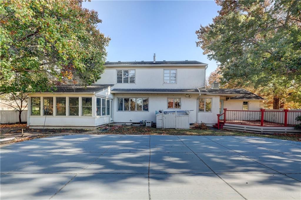 206 N Pine St.& Adjoining Vacant Lot Street — photo 9