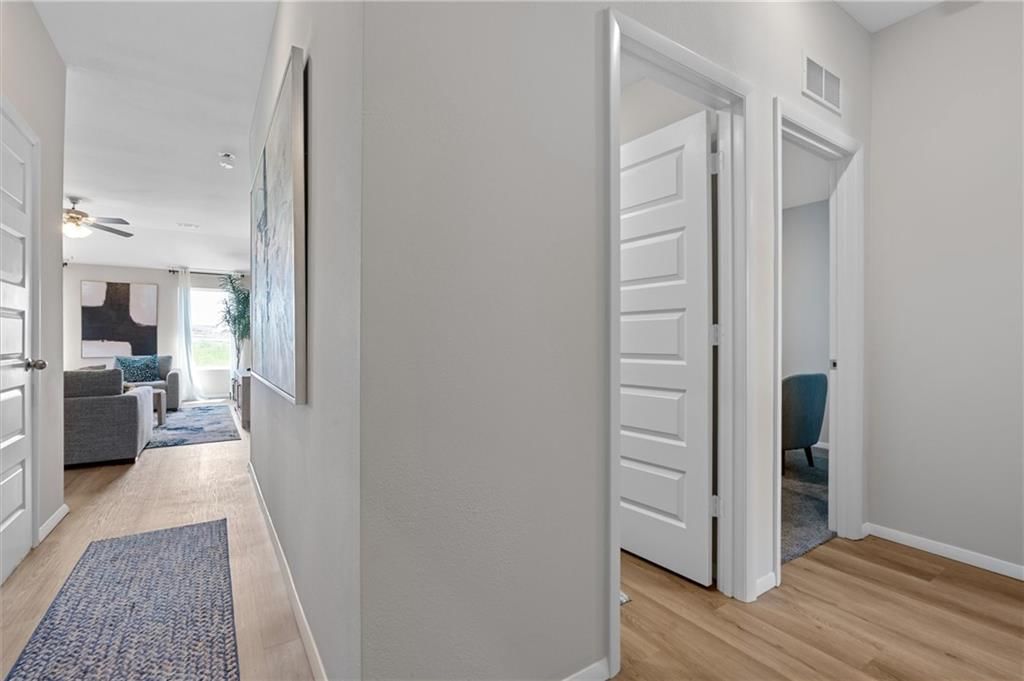 2266 Rock Creek Drive — photo 5