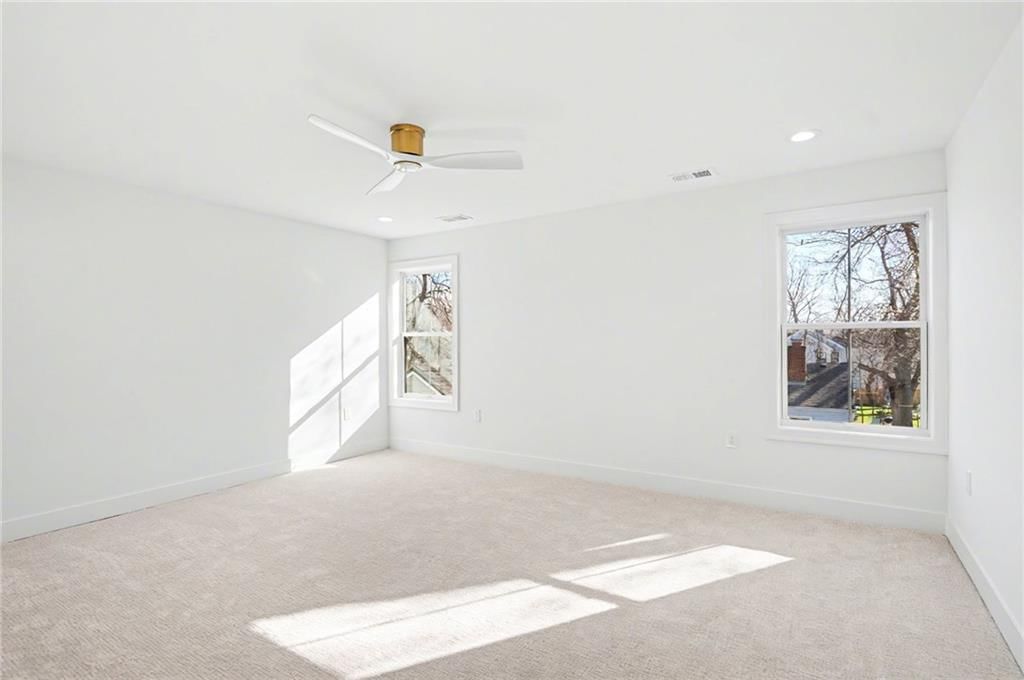 5311 W 71st Terrace — photo 32