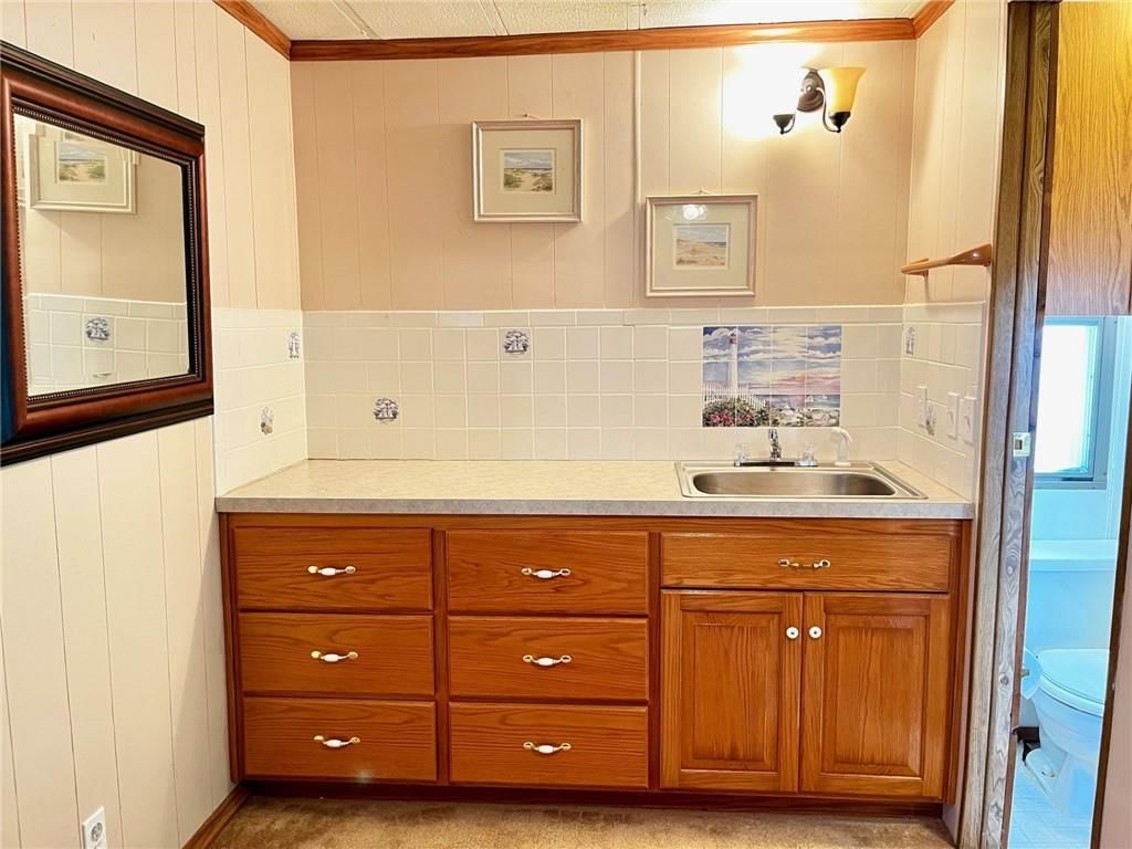 840 S Burrough Street — photo 32