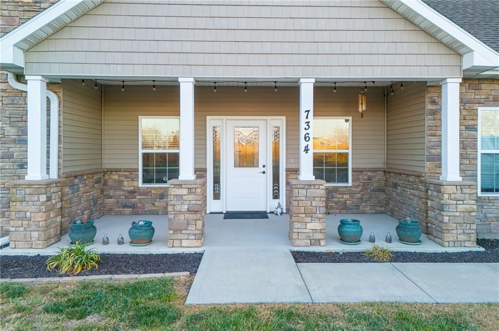 7364 SW Crystal Lane — photo 3