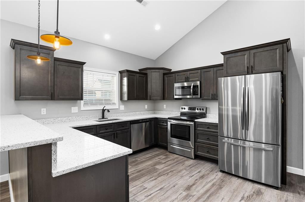 7364 SW Crystal Lane — photo 8
