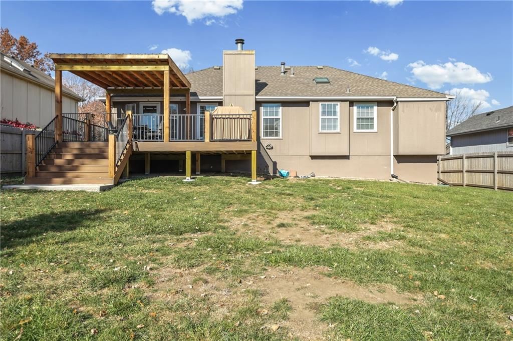404 NE Virginia Court — photo 28
