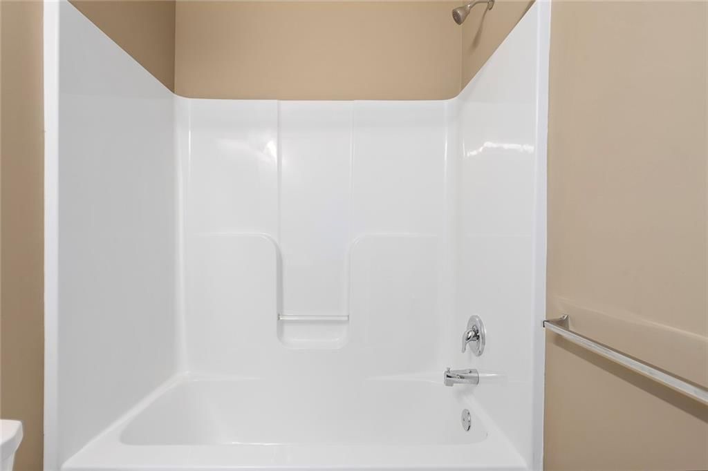 503 SW STATION Street — photo 11