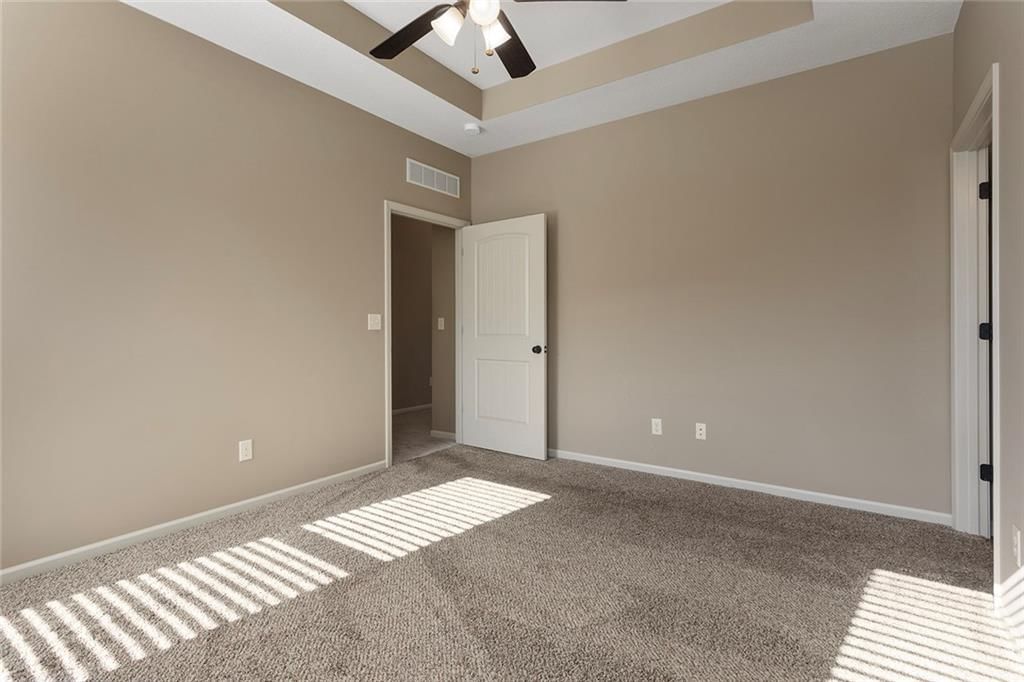 503 SW STATION Street — photo 16