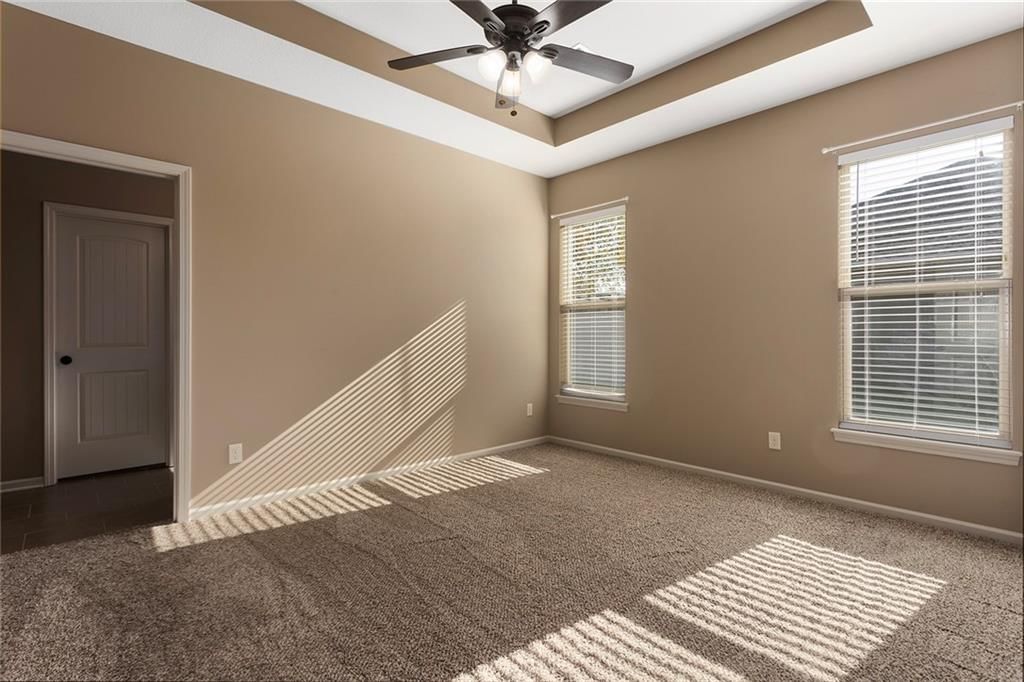 503 SW STATION Street — photo 17