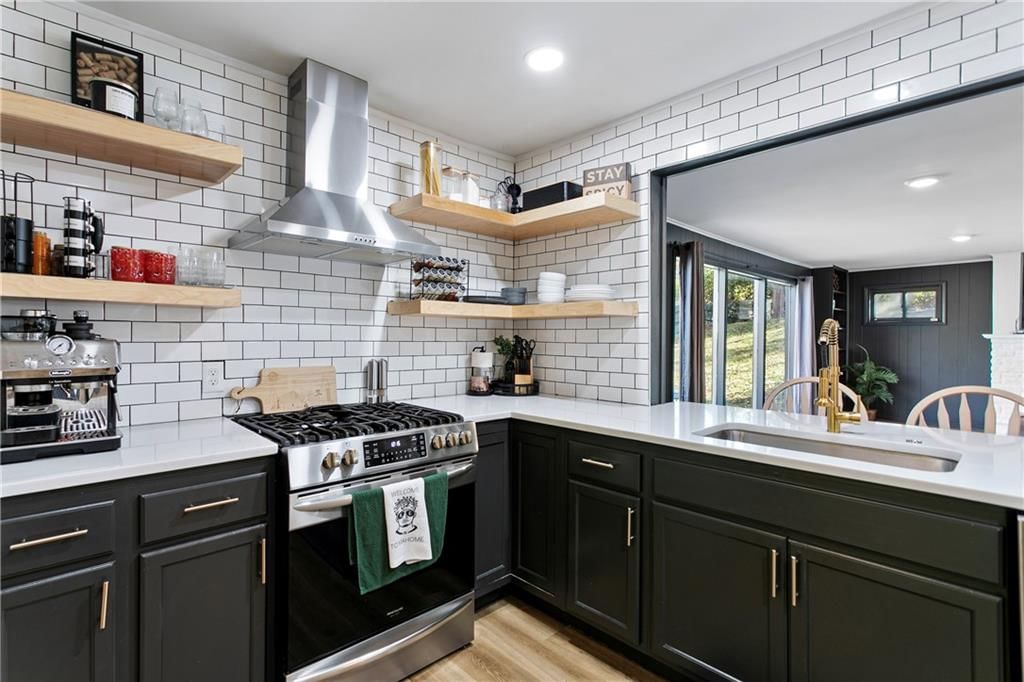 315 E Sweeney Boulevard — photo 8
