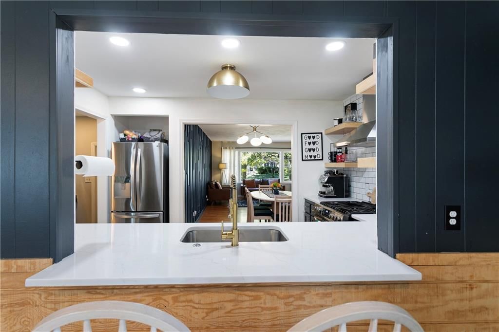 315 E Sweeney Boulevard — photo 10