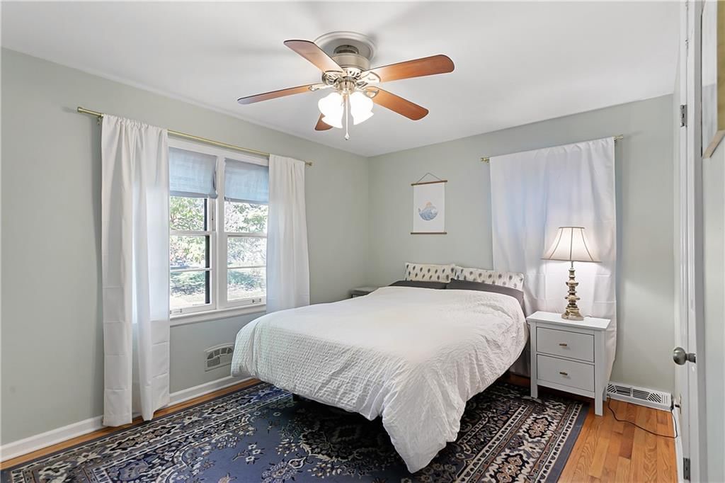 315 E Sweeney Boulevard — photo 17