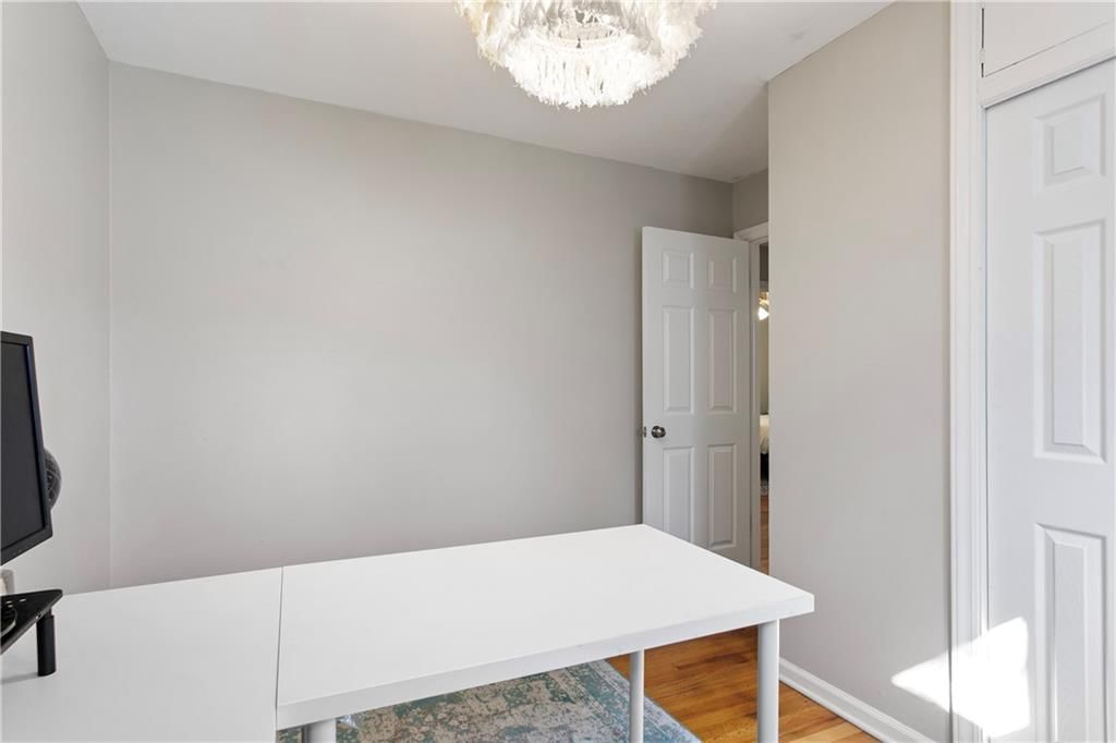 315 E Sweeney Boulevard — photo 20