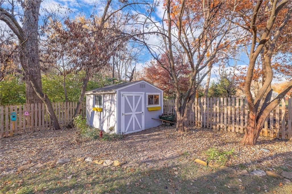 14640 Summertree Lane — photo 46