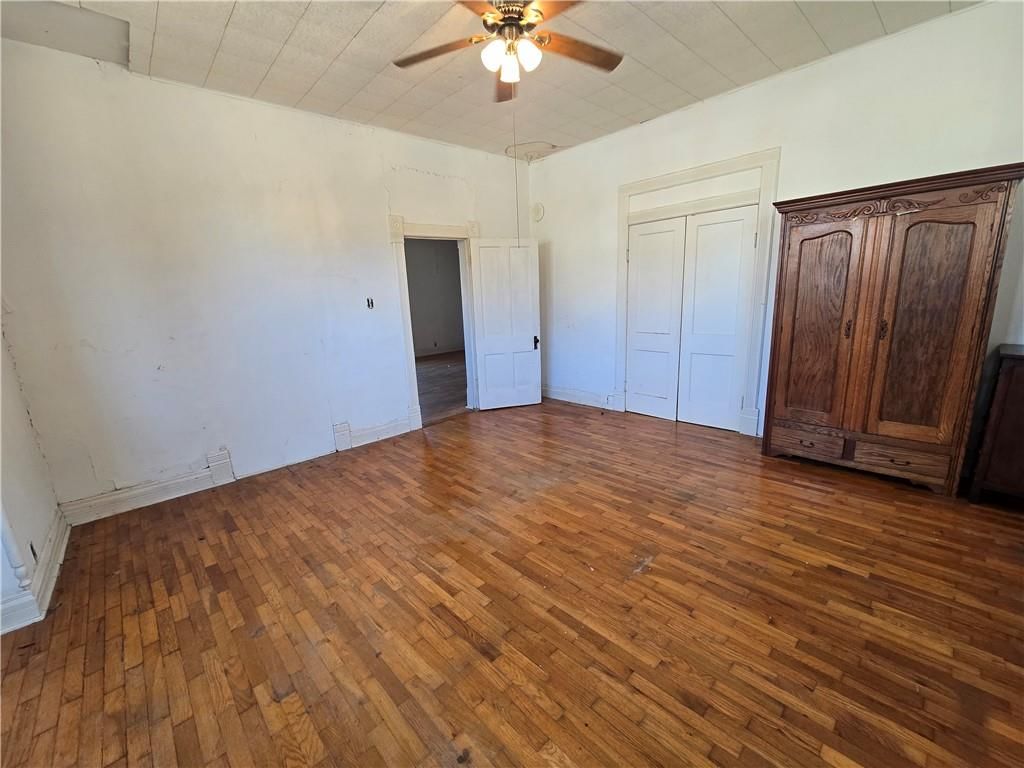 2119 South Street — photo 3