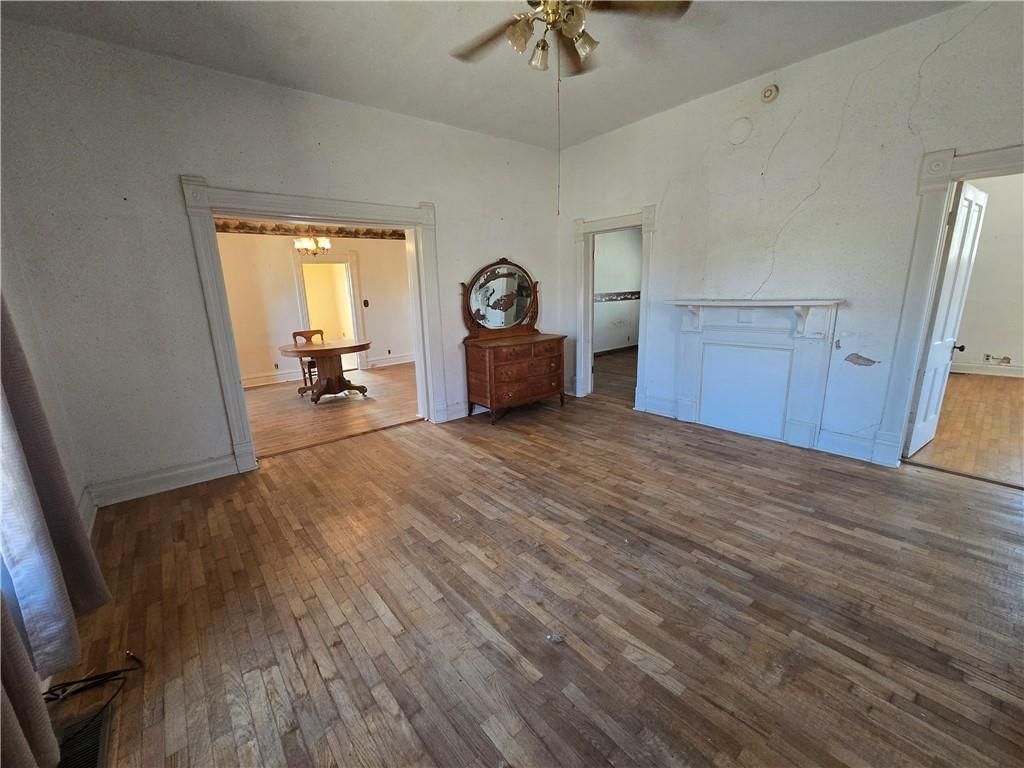 2119 South Street — photo 7