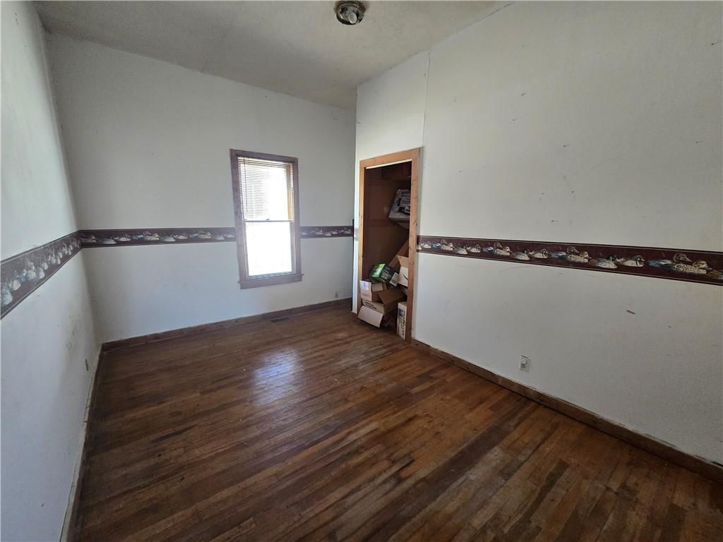 2119 South Street — photo 14