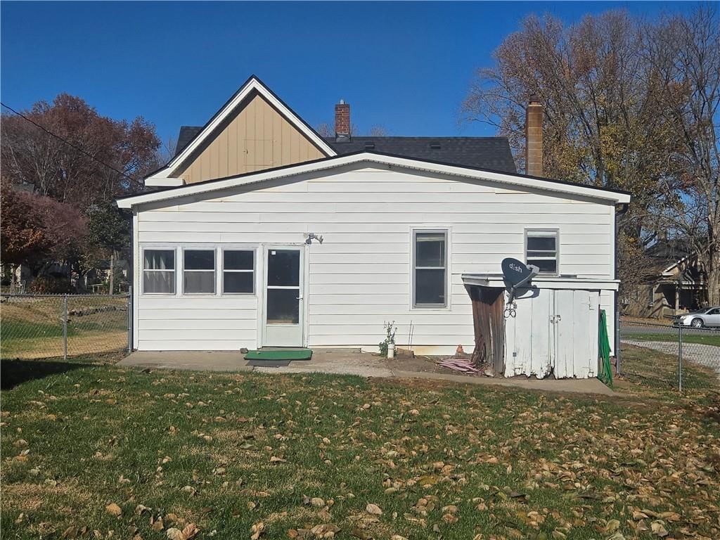 2119 South Street — photo 42