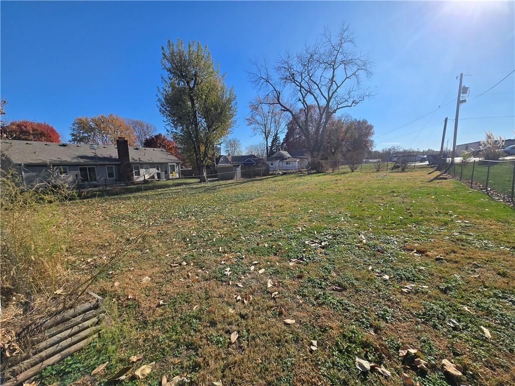 2119 South Street — photo 43