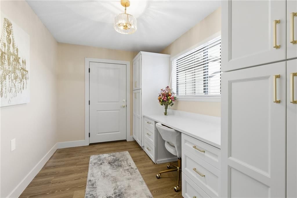 1704 W Long Boulevard — photo 16