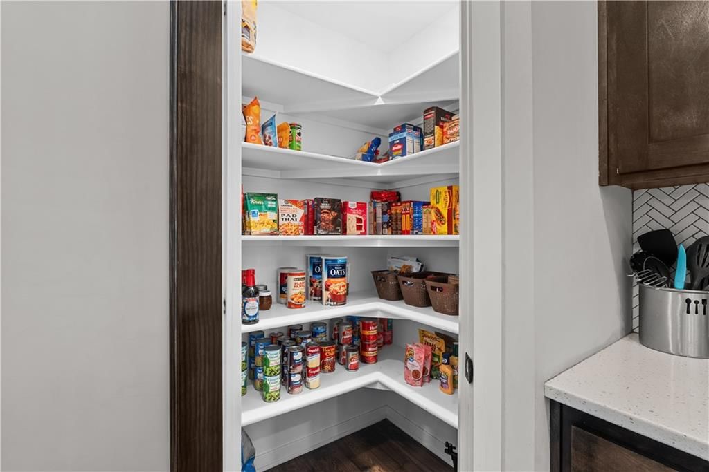 1295 NW Hickorywood Court — photo 12