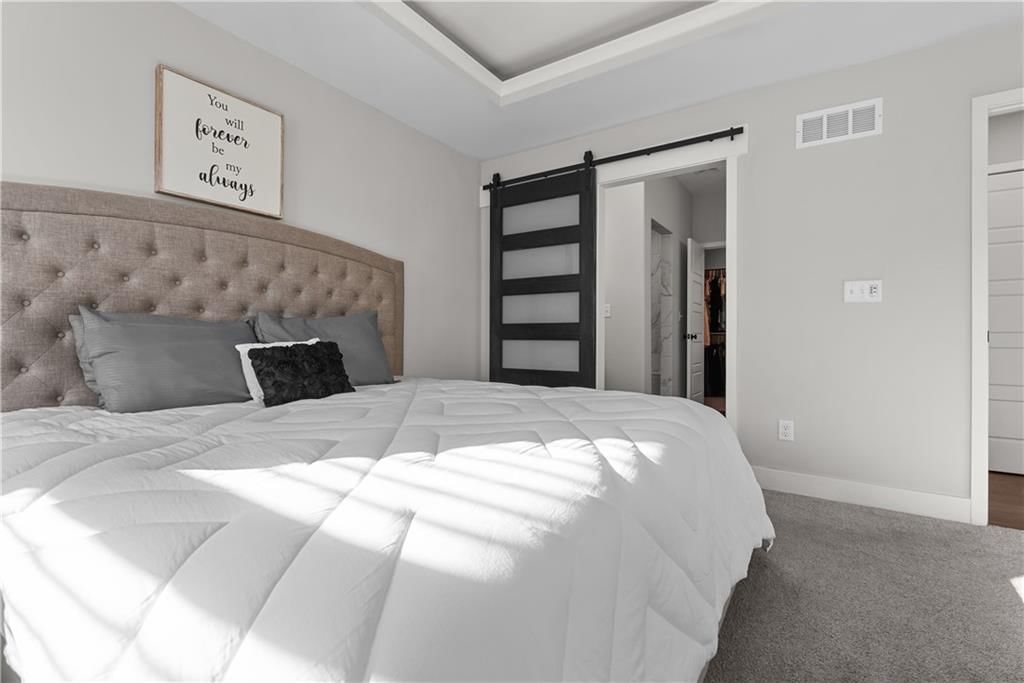 1295 NW Hickorywood Court — photo 16