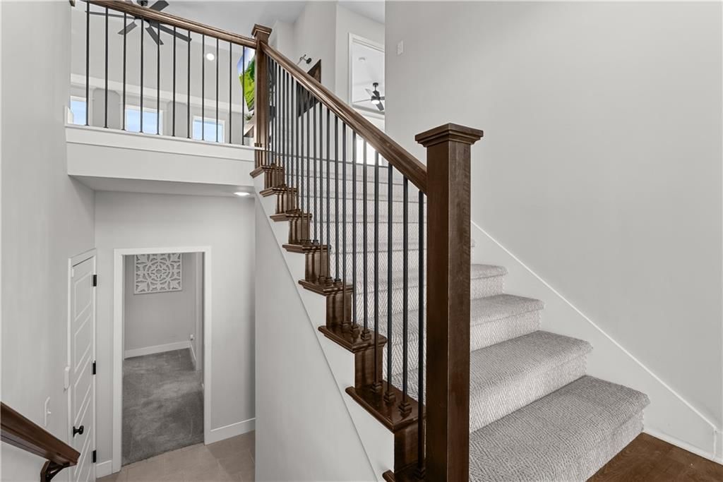 1295 NW Hickorywood Court — photo 26